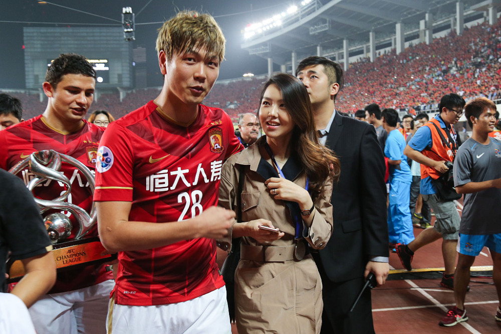 韩国队翻盘印度队,黄鸭组合带队取胜 韩国队翻盘印度队,黄鸭组合带队取胜