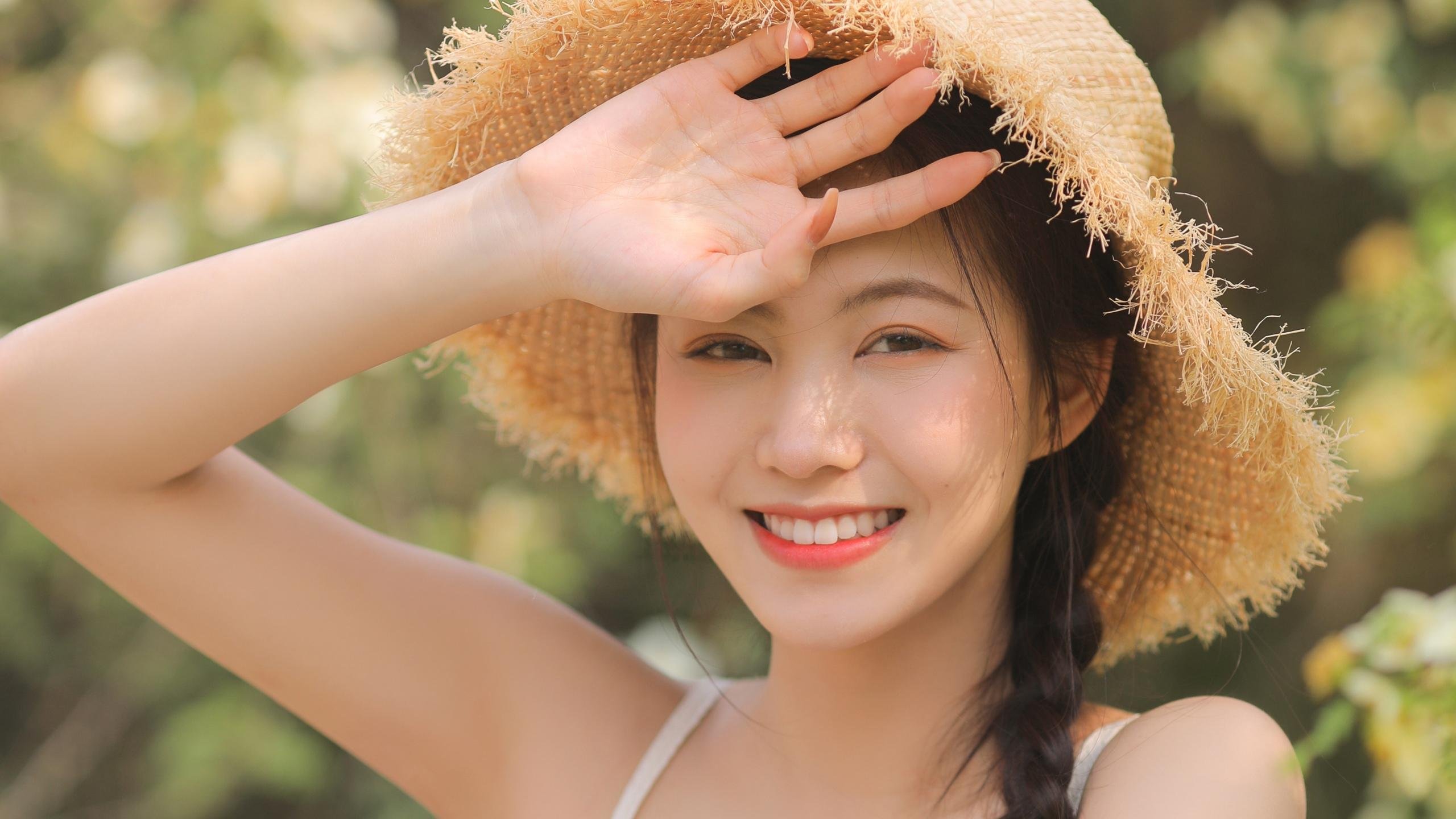 F1新赛季揭幕战焦点,南非车手鏖战毕尔巴鄂车队,激情启航