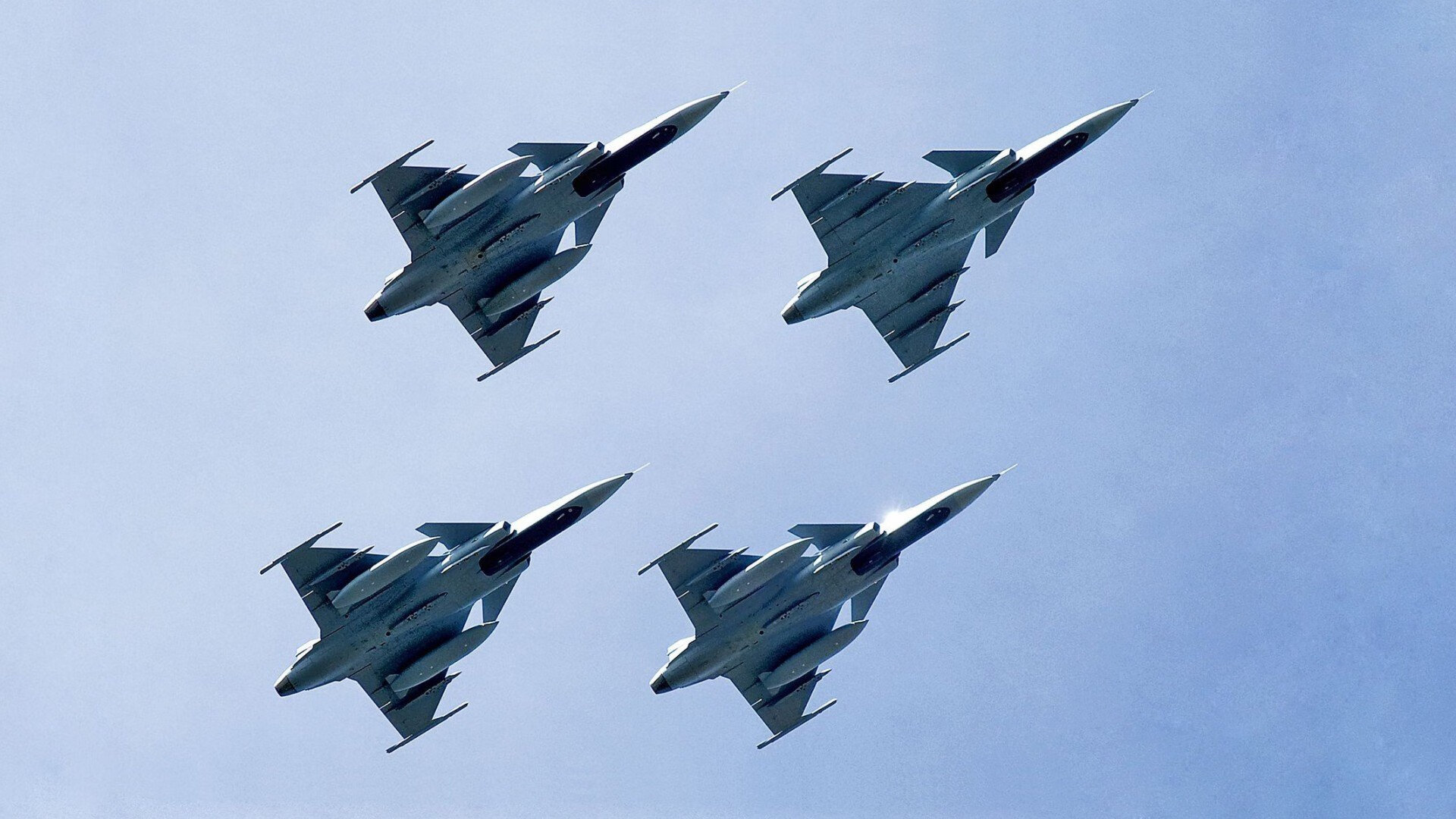 沸腾的海岸线,杜兰特托举快船,决战时刻的无声雷鸣